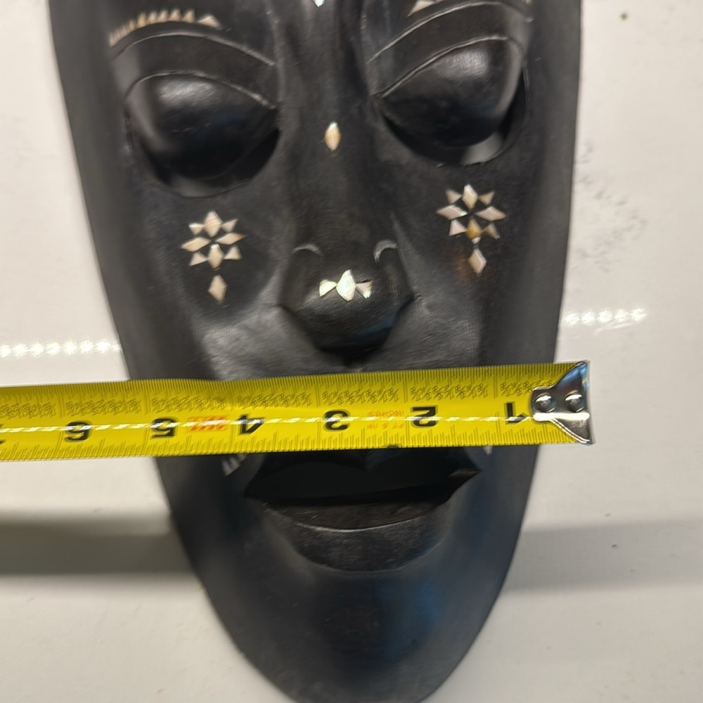 Vintage Large Indonesian Wood Mother Of Pearl Inlay‎ Handcarved Tribal Mask Art - Picture 6 of 11